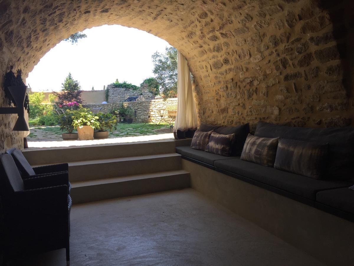 Tour Sarrazine De Montaren Bed & Breakfast Bagian luar foto